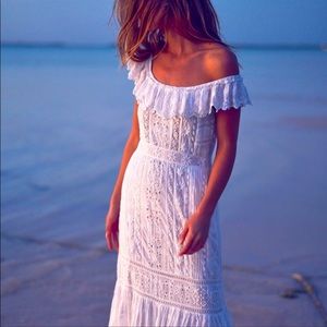 LOVESHACKFANCY - NIKO RUFFLED EYELET MAXI DRESS - SZ US 4